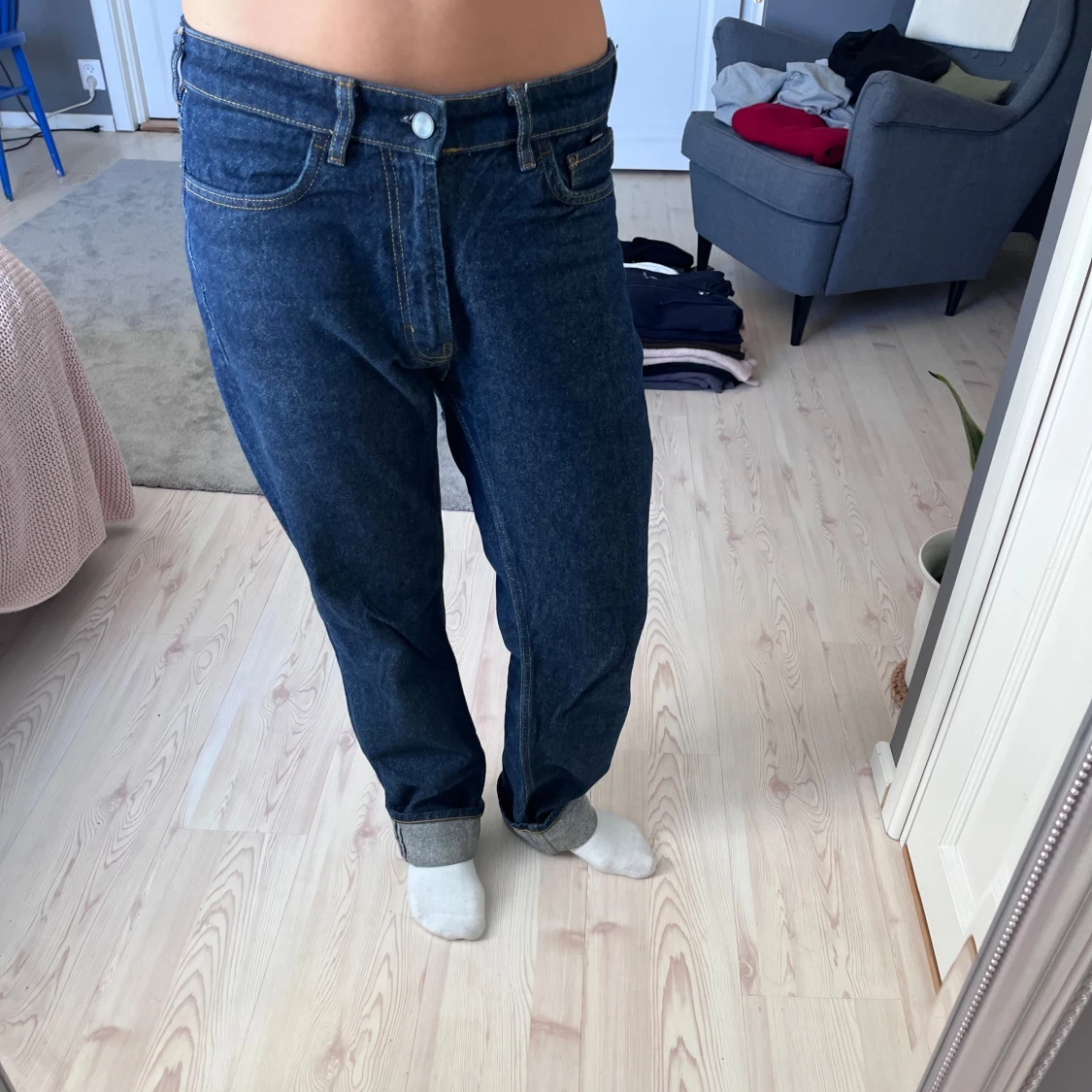 Mörkblå raka jeans - 1