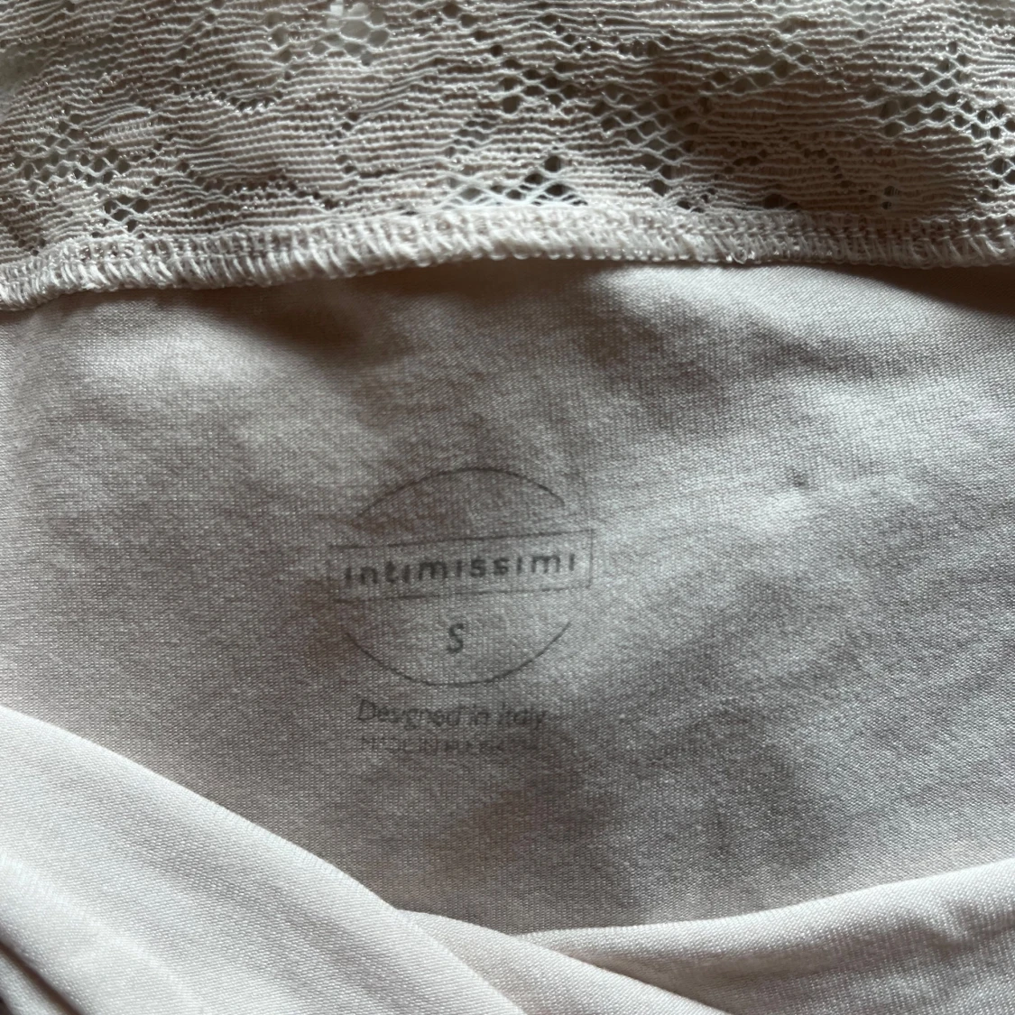 Beige linnetopp från Intimissimi - 2