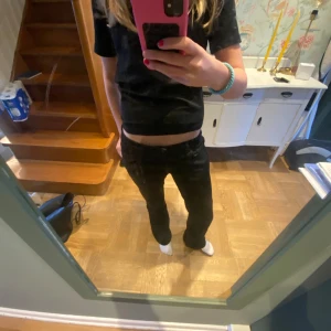 Ltb jeans  - Snygga jeans från ltb som tyvärr är förstora på mig. Säljer för ett lågt pris för att jag vill får plats i garderoben 💛
