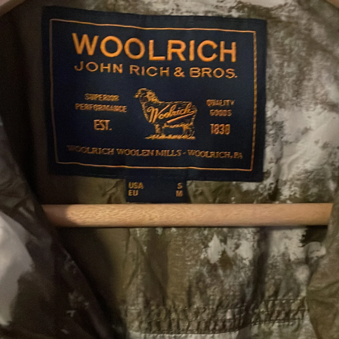 vindjacka från Woolrich - 1