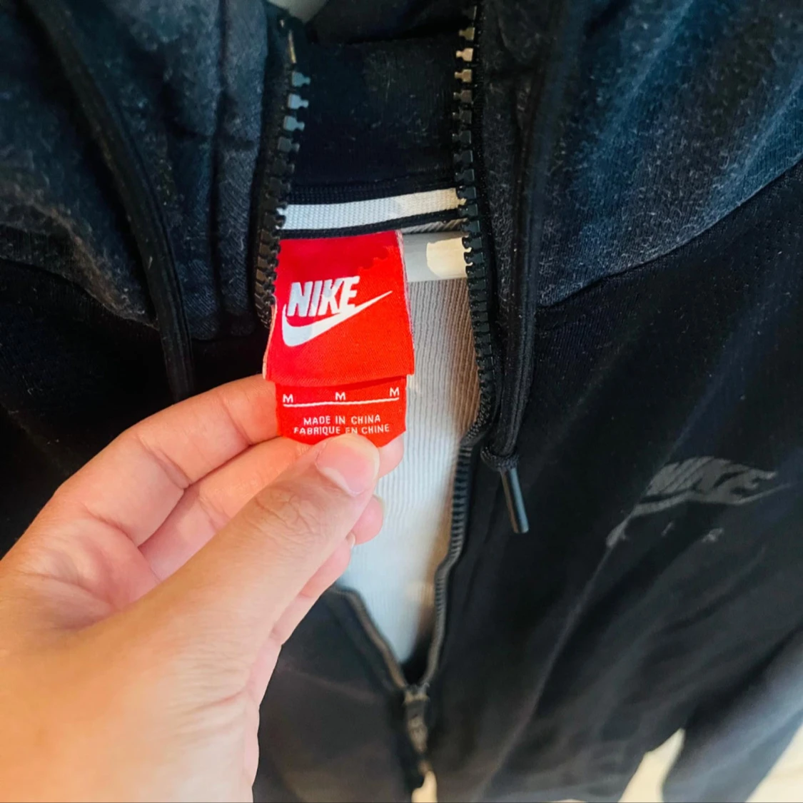 Nike Air svart och vit hoodiejacka M - 2