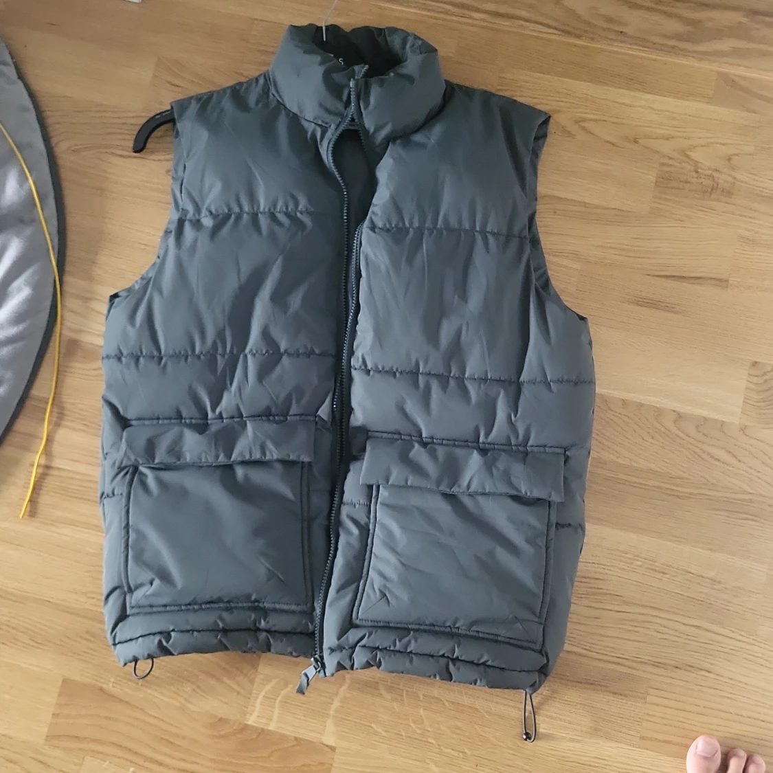 Grå dunväst från lager 157 stl xs - 2