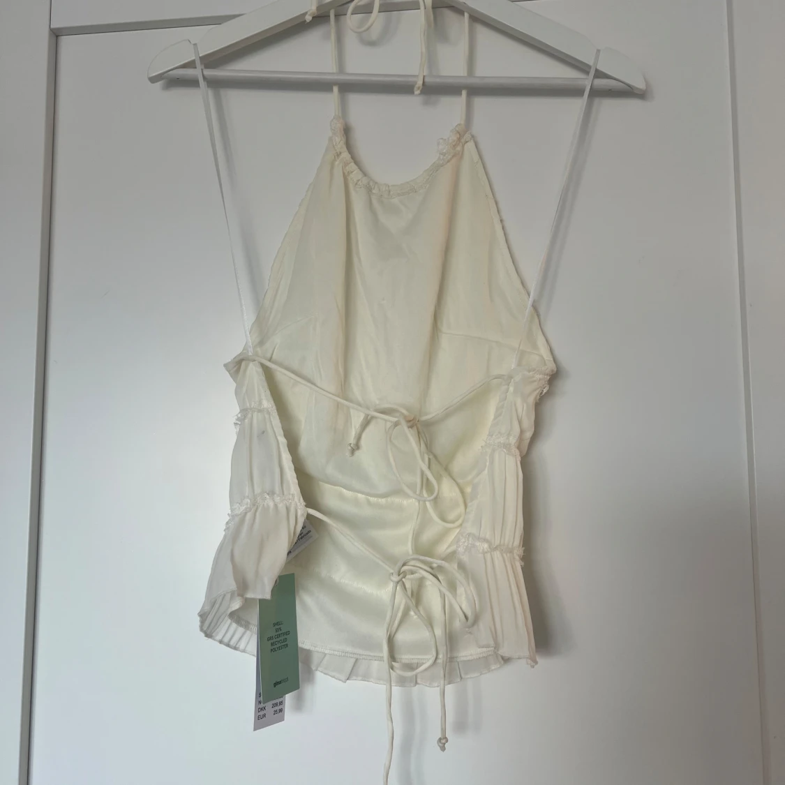 Vit linnetopp från Gina Tricot - 1