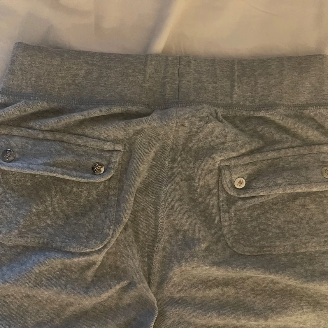 Grå mjukisbyxor Juicy Couture XS - 3