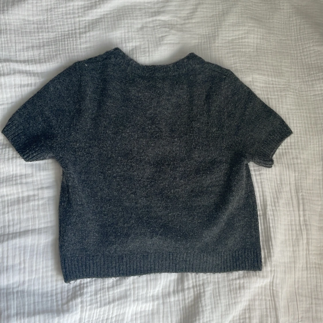 Grå stickad kofta från H&M - 2