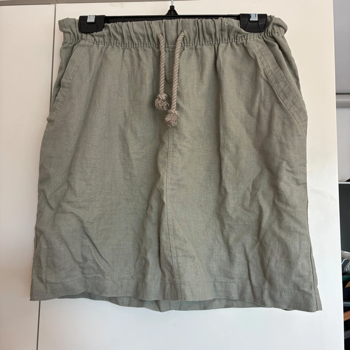 Grön linneshorts-kjol från Esmara