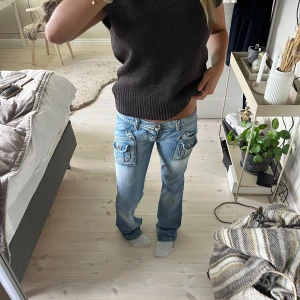 Blå bootcut jeans  - GALET snygga jeans!! Kär i dessa💓💓💓