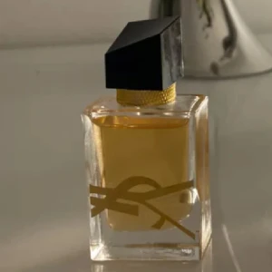 Ysl libre 7,5ml.  - Säljer denna för 170kr