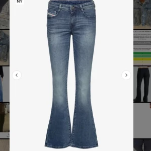 Blå bootcut jeans - Helt oanvända!! Nypris 1499kr