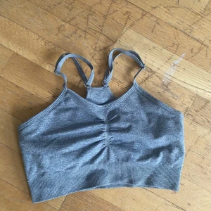 Sport bh - Sport bh frn gymshout, används inte💞