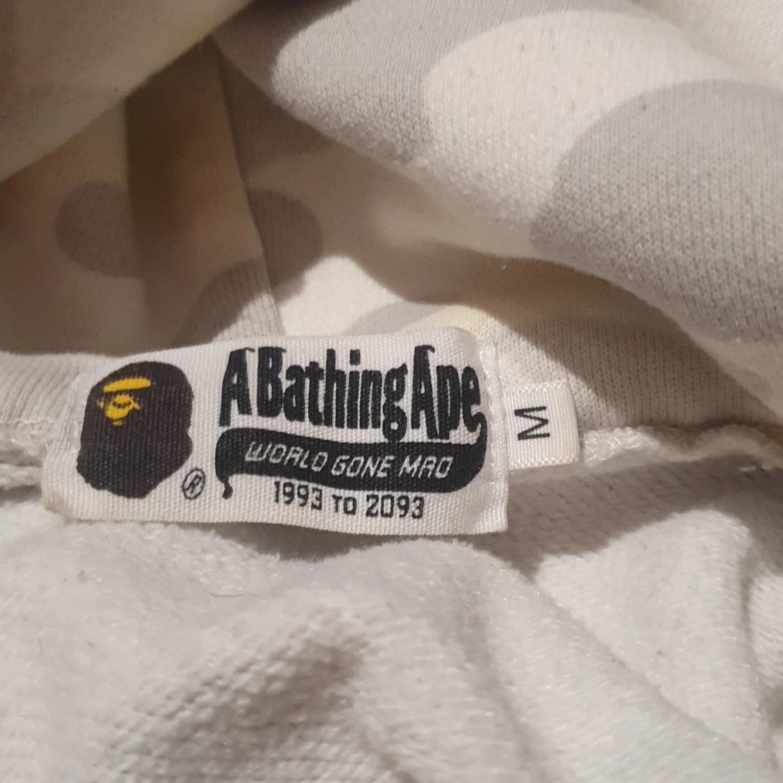 Vit camo hoodie från A Bathing Ape - 2