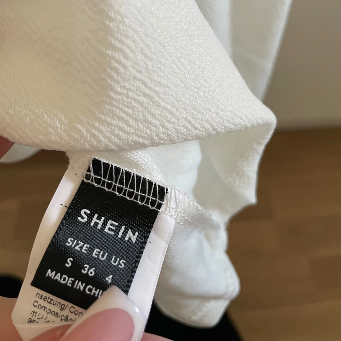 Vit långärmad topp  - 1