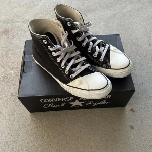 Yohji Yamamoto x Limi feu x Converse - Those who know, skicka gärna en offer