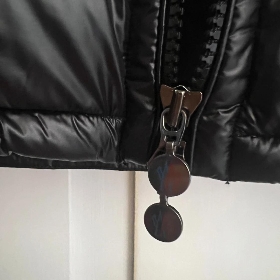 Svart dunväst från Moncler - 1