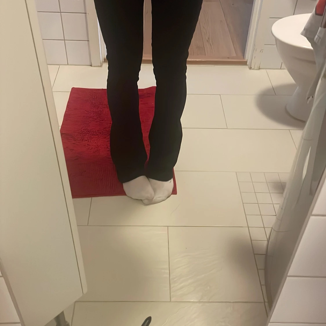 Svarta bootcut byxor - 1