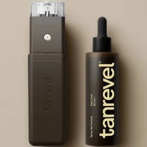 Tanrevel Spray Tan Kit - Säljer en Tanrevel Spray Tan. Perfekt för en jämn och naturlig solbränna hemma. Endast maskinen ingen vätska medföljer!