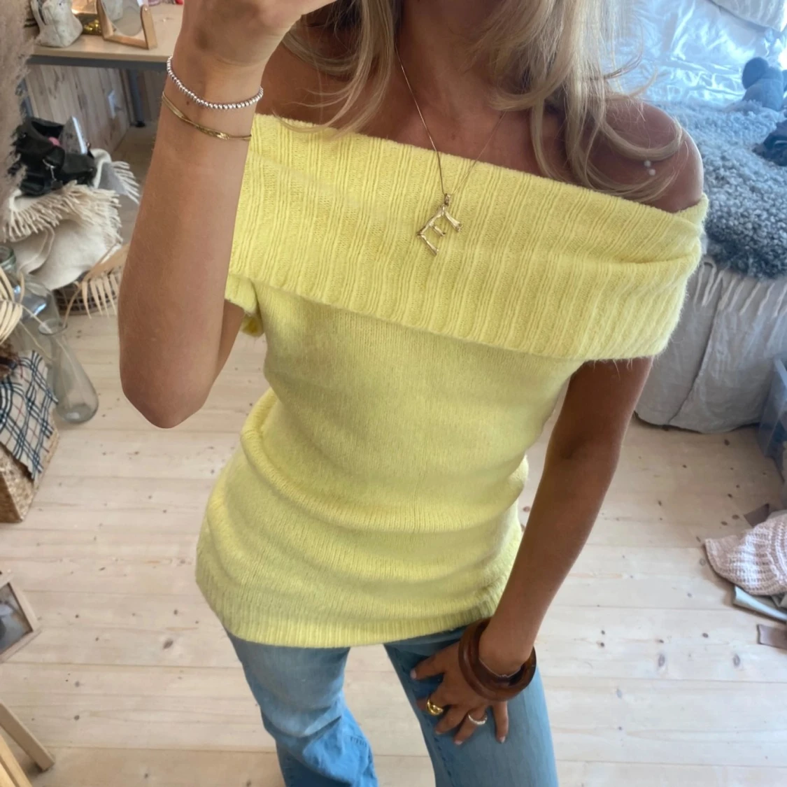 Off shoulder tröja - 4