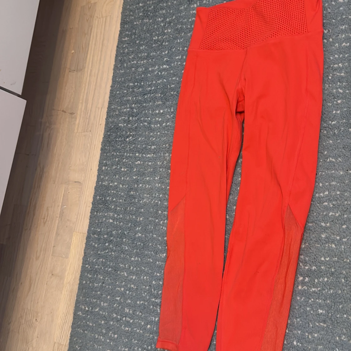 Röda sportleggings från H&M - 4