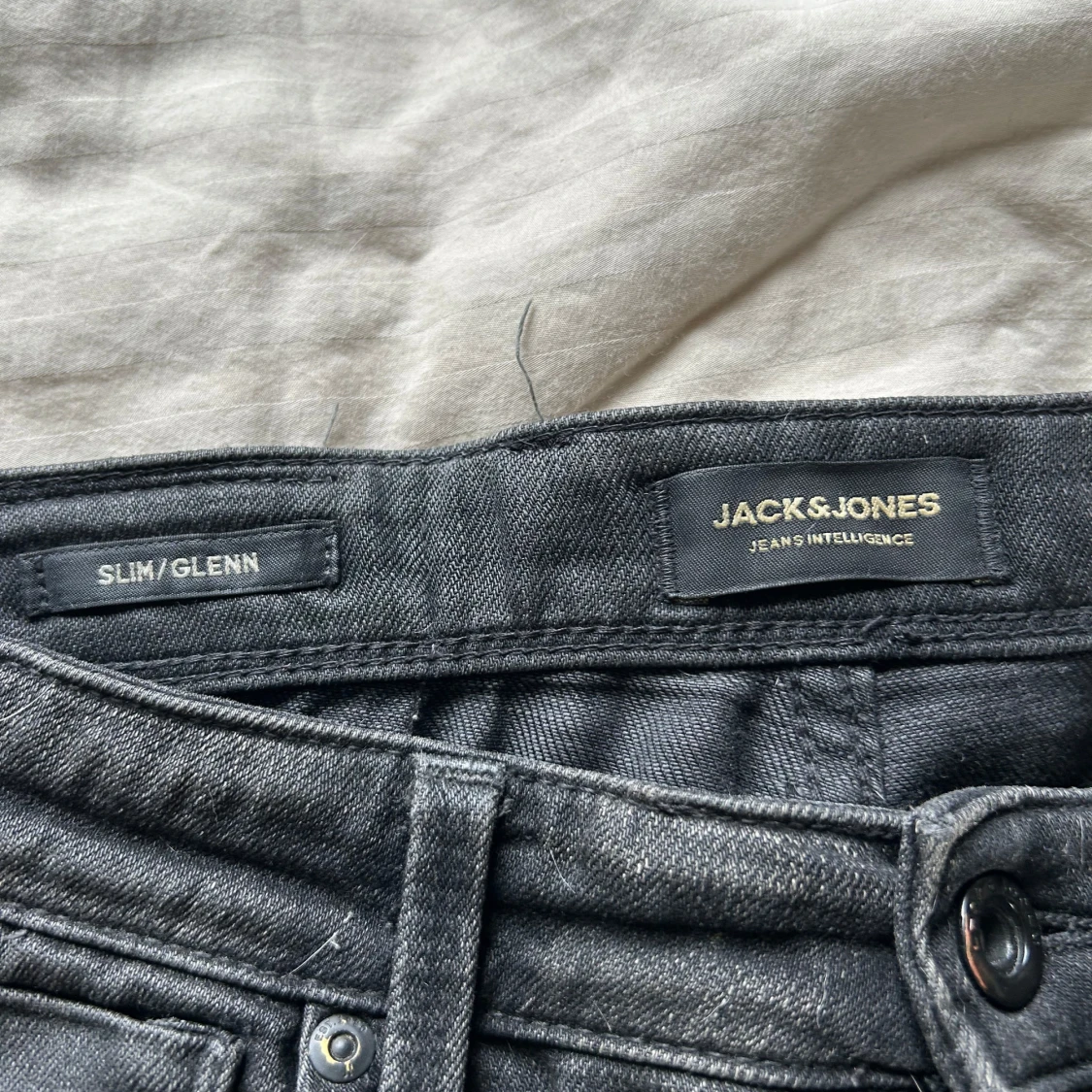 Jack and Jones  - 2