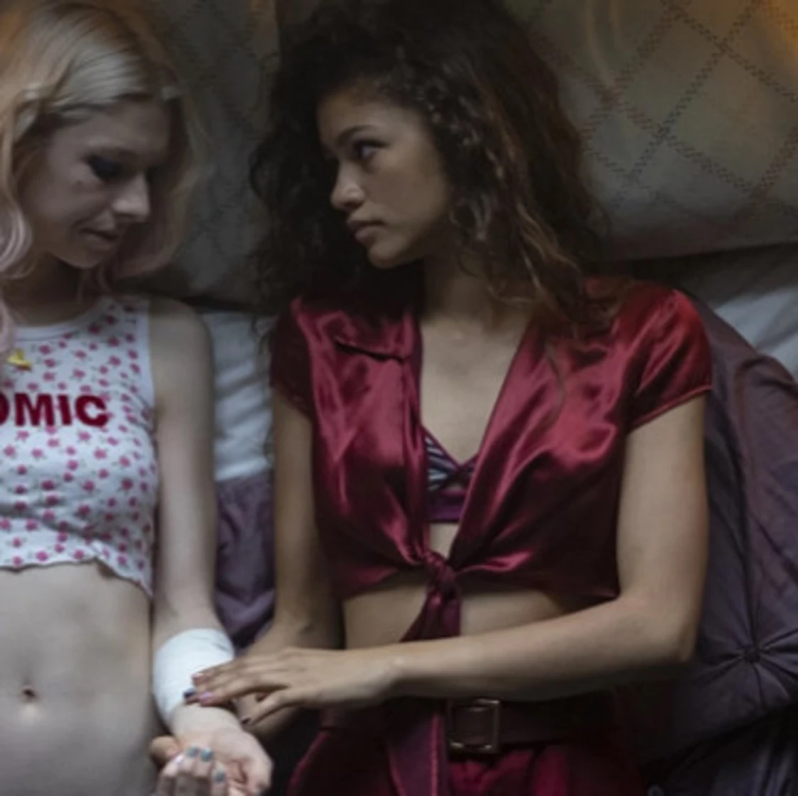 Vinröd knytblus/ bolero/ croptop  - 4