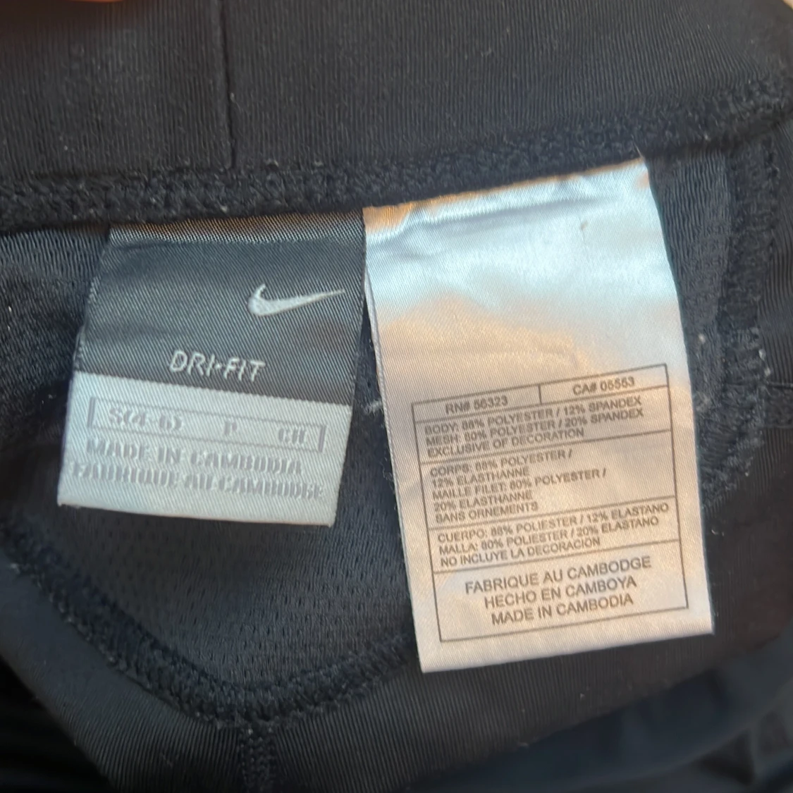 Svarta Nike Dri-Fit träningstights - 2