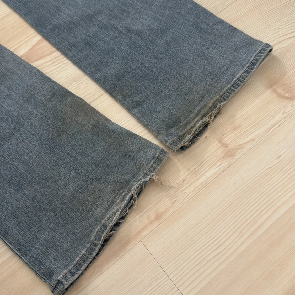 True Religion ljusblå bootcut jeans - 2