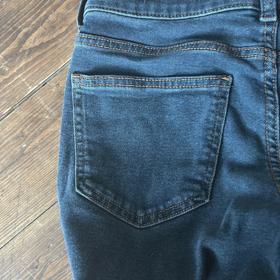 Blå bootcut jeans från H&M Divided - 3