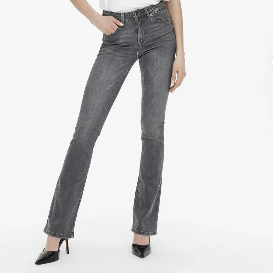 Grå bootcut jeans från ONLY - 1