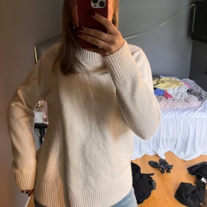 stickad tröja  - Kommer inte till användning🥰