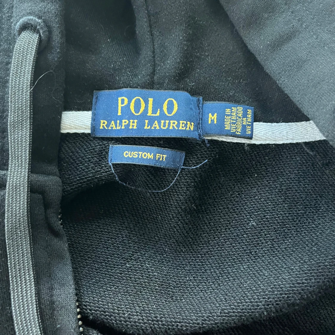 Svart hoodie från Polo Ralph Lauren - 2