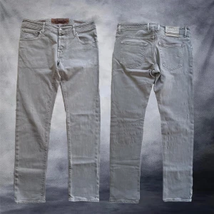 Jacob Cohën 217/262 Limited Editon Selvedge - Tjena! Säljer dessa sinnessjukt sällsynta Jacob Cohën jeans i modellen Limited Editon 622✨Endast 262 tillverkade✨ Selvadge Denim✨ Skriv vid frågor eller fundering✨