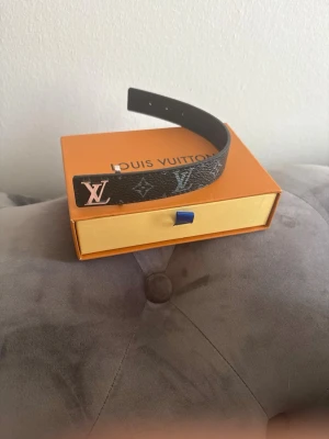 Fin armband - Fin armband 