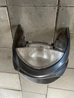 Framlampa viva - Säljer en framlampa 