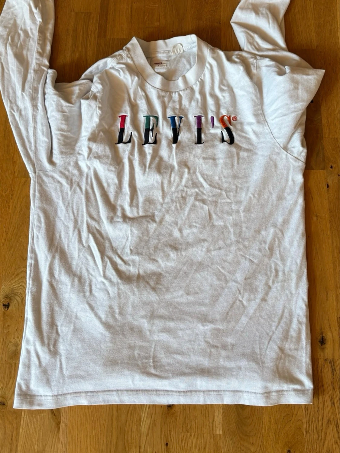 Levis tröja