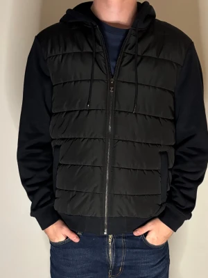 CARIDGAN - HACKET LONDON CARDIGAN | STRL M/L | pris 219 kr | SKRIV VIN MINSTA LILLA FUNDERING!