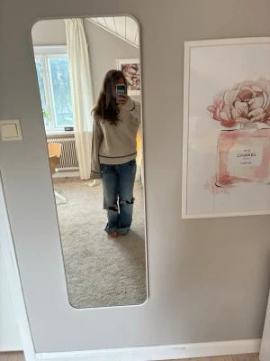 En stickad tröja  - Sååå fin och mysig höstgrönsaker som passar bra att ha både på hösten och sommaren