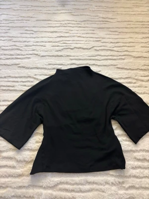 Gina back tie topp - Gina back tie top strl S
