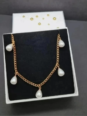 Handgjort halsband med pärlor  - Material-rostfritt stål.  Kedjetjocklek-3mm.  Utan smyckesask 170kr #1