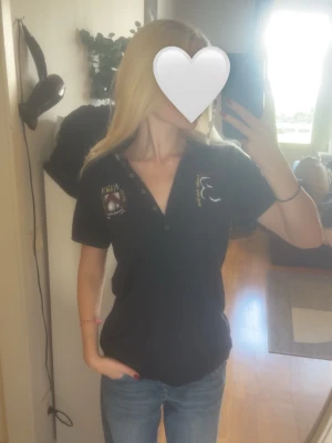 Piketröja - Cool polo tröja med tryxk