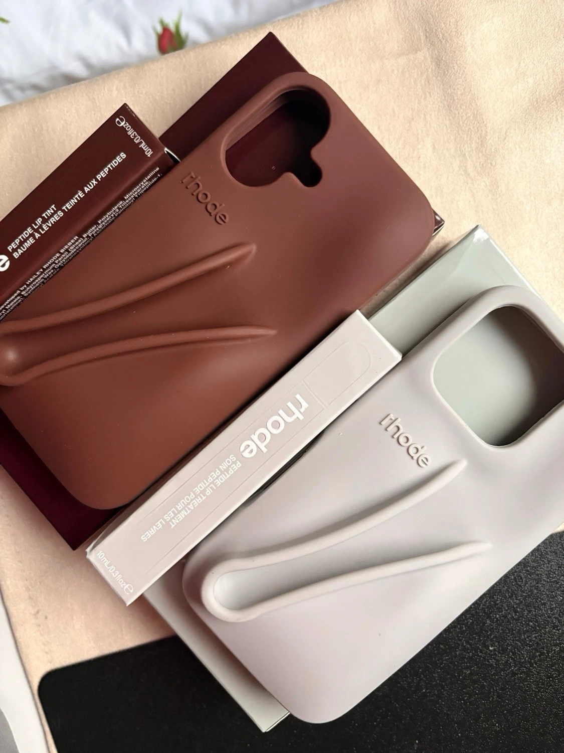 iPhone 17pro,17,16pro,16,15pro,14&13 Rhode Peptide Lip Treatment - 4