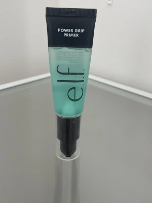 Elf power grip primer - Elf power grip primer, använd kanske 3 gånger.