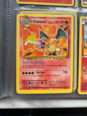 Pokémon kort - Skriv vid frågor eller intresse av kort
