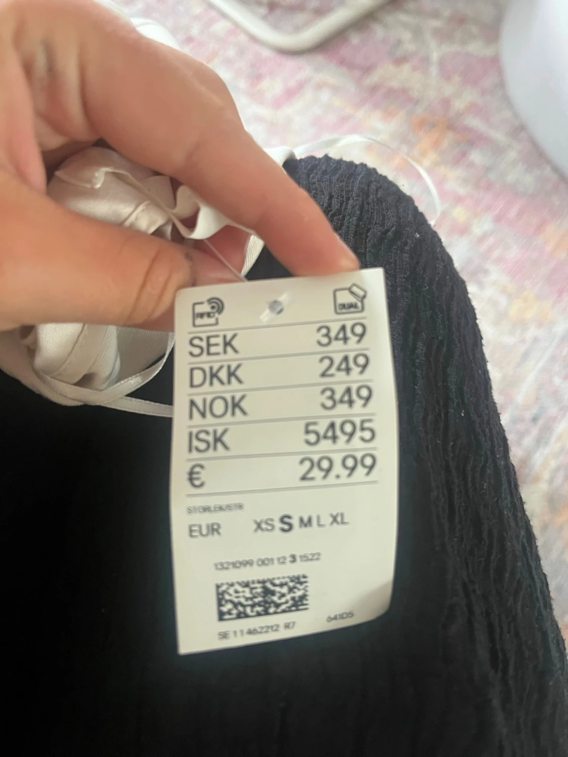 Vit kavaj med svarta knappar - 1