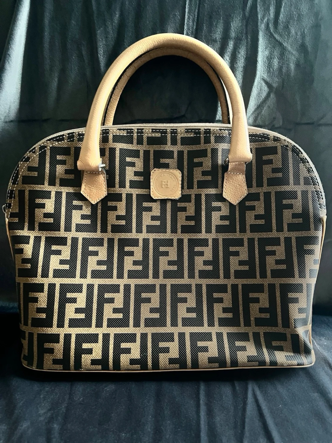 Fendi väska