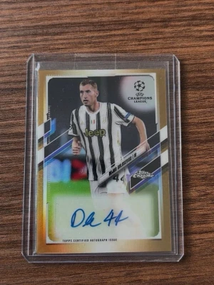 Dejan kulusevski topps chrome Autograf 1/50 - Dejan Kulusevski topps chrome Autograf 1/50 gold.
