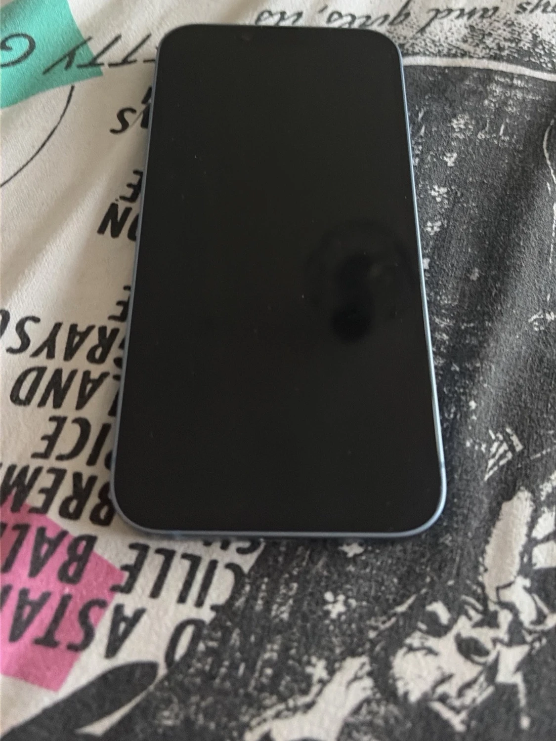 Blå Apple iPhone med dubbla kameror - 1