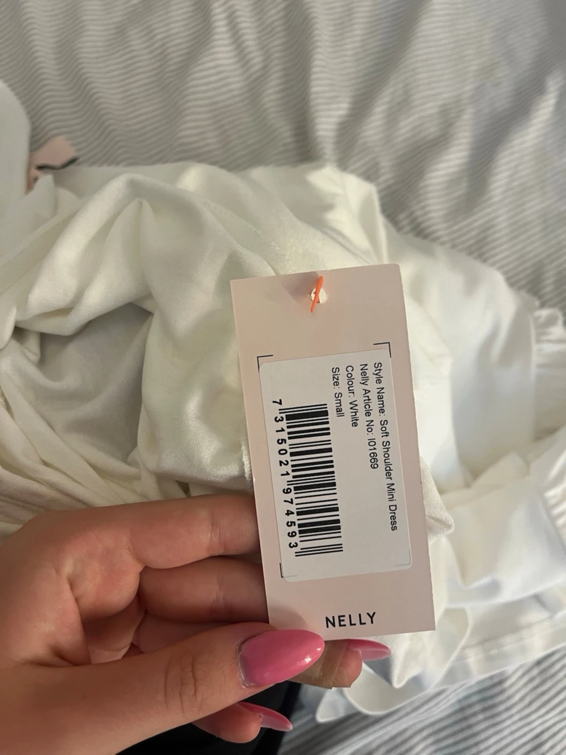 Vit kort klänning från Nelly - 2