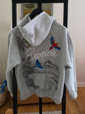 Hoodie - Tjena, har lite nya hoodies på G, skriv gärna om du är intresserad        ExoticaGolf .se