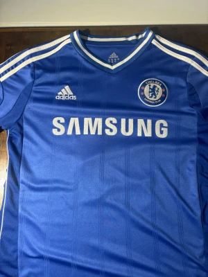 Chelsea jersey - Eden hazard Chelsea jersey , utmärkt skick !
