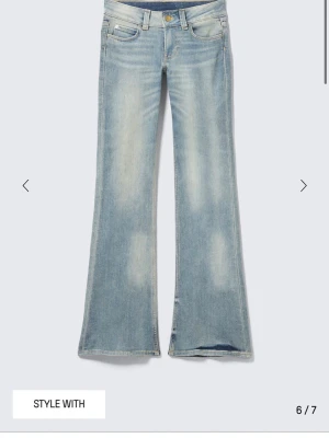 Bootcut jeans  - Cheap monday jeans i storlek 29.32 i mycket bra skick. Skriv för bilder❤️